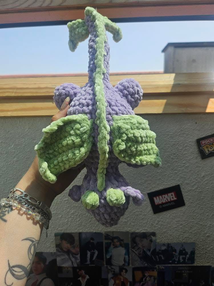 Baby dragon💜